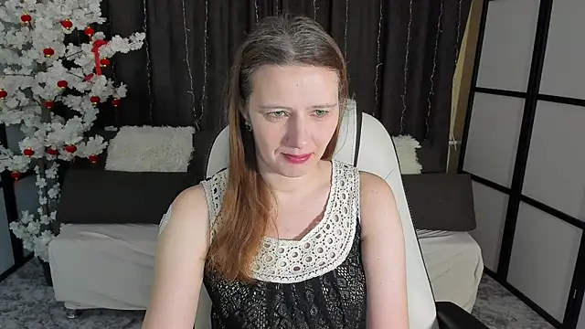 Snapshot of KathrineMeyer chatting on January 11, 2026, 2:05 am KathrineMeyer online show from January 11, 2026, 2:05 am