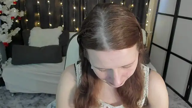 Snapshot of KathrineMeyer chatting on March 9, 2026, 1:42 am KathrineMeyer online show from March 9, 2026, 1:42 am