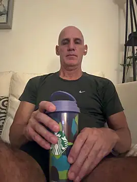 Elosoo online show from March 11, 2026, 9:37 am