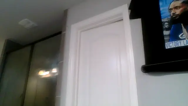 Snapshot of YOUNGmj6023 chatting on December 3, 2025, 3:10 pm YOUNGmj6023 online show from December 3, 2025, 3:10 pm