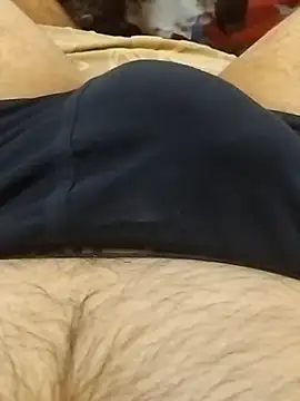 erdestruttor18 online show from January 7, 2026, 10:40 am