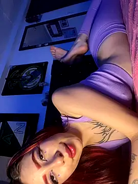 Ravenkittyy online show from November 26, 2025, 11:17 pm