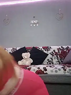 dixielarys online show from March 3, 2026, 8:09 am