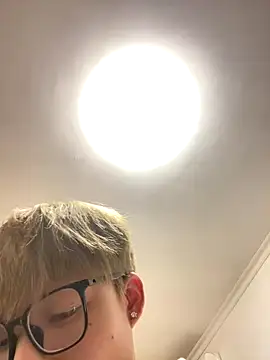 Colby-678 online show from December 19, 2025, 10:44 am