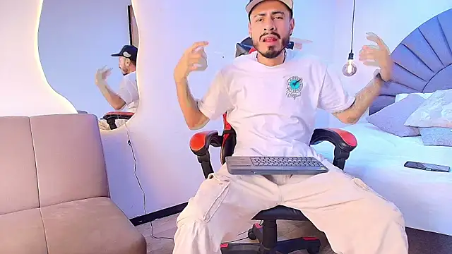 Snapshot of MatthewCullen chatting on March 1, 2026, 9:28 pm MatthewCullen online show from March 1, 2026, 9:28 pm