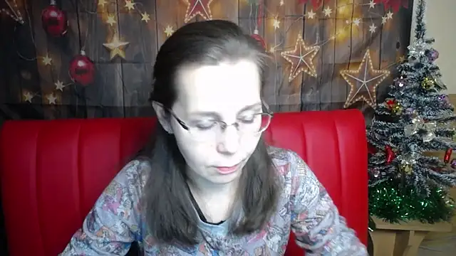 Snapshot of DaisyEdit chatting on December 20, 2025, 6:20 am DaisyEdit online show from December 20, 2025, 6:20 am