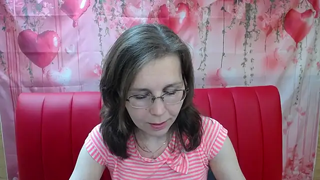 DaisyEdit online show from May 23, 2026, 5:45 am