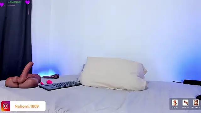 NahomiiAcosta online show from January 17, 2026, 9:18 pm