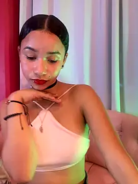 ZoeyFierce online show from December 15, 2025, 7:40 pm