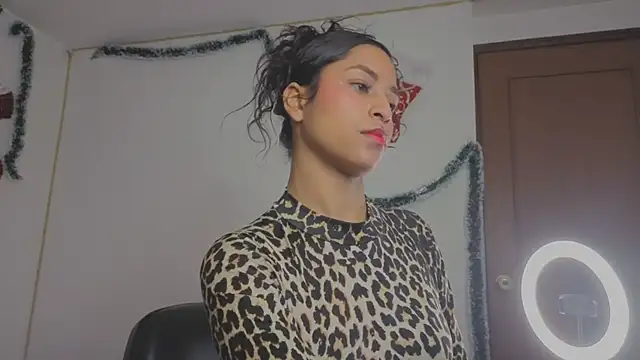 MarillynMorgan online show from December 4, 2025, 3:10 pm