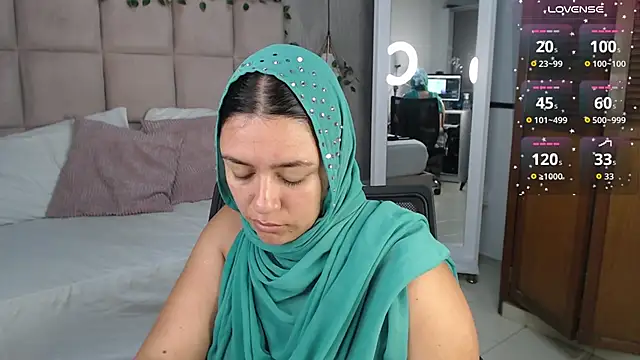 Snapshot of KaylaVonn chatting on February 9, 2026, 4:27 am KaylaVonn online show from February 9, 2026, 4:27 am