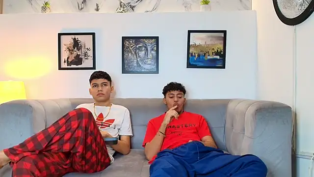 COUPLES BOYS online show from February 24, 2026, 1:36 am