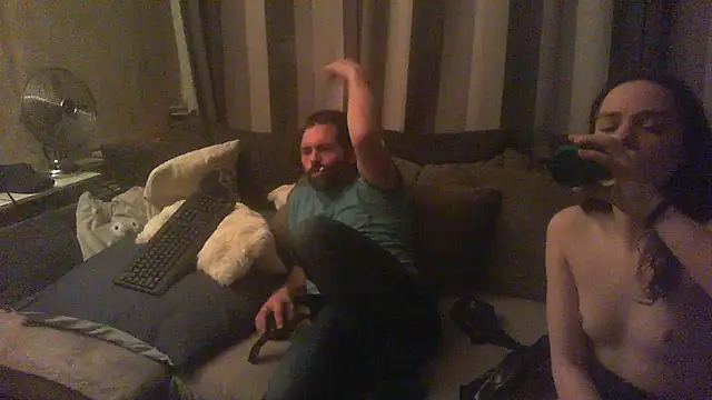 Snapshot of Denisxsxs chatting on February 13, 2026, 6:48 pm Denisxsxs online show from February 13, 2026, 6:48 pm