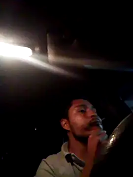 Snapshot of cristian112090 chatting on December 21, 2025, 7:37 am cristian112090 online show from December 21, 2025, 7:37 am