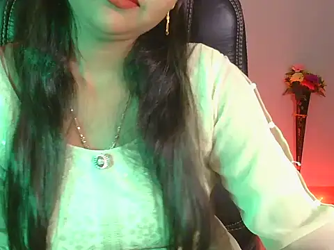 Snapshot of cute_rohani1 chatting on December 1, 2025, 9:36 am cute rohani1 online show from December 1, 2025, 9:36 am