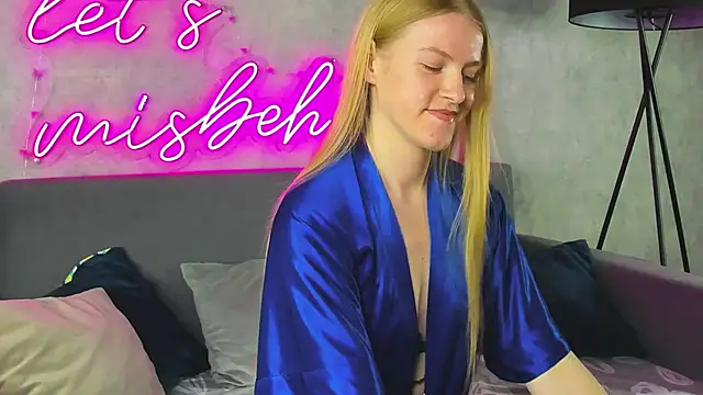 Snapshot of Alicia_Hars chatting on April 23, 2026, 11:07 pm Alicia Hars online show from April 23, 2026, 11:07 pm