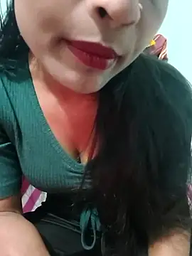 Snapshot of Zoyaa-Zubair chatting on January 13, 2026, 9:25 am Zoyaa-Zubair online show from January 13, 2026, 9:25 am