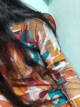 Snapshot of Zoyaa-Zubair chatting on January 19, 2026, 10:52 am Zoyaa-Zubair online show from January 19, 2026, 10:52 am