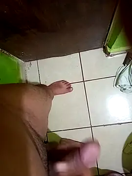 Snapshot of hectorpuga9 chatting on March 5, 2026, 11:12 pm hectorpuga9 online show from March 5, 2026, 11:12 pm