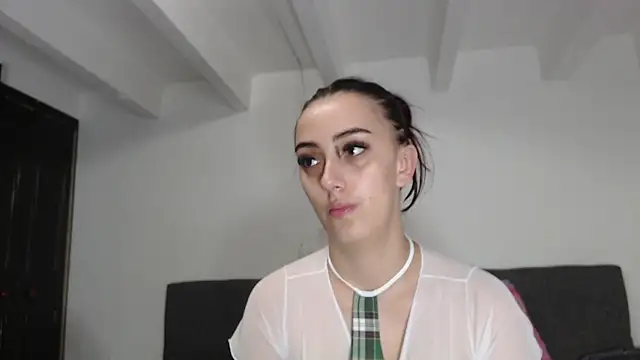 Snapshot of abigail_smith15 chatting on February 13, 2026, 3:13 am abigail smith15 online show from February 13, 2026, 3:13 am