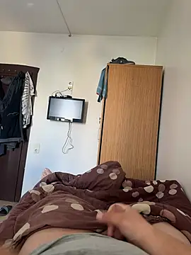 Snapshot of brt2552 chatting on March 12, 2026, 6:08 am brt2552 online show from March 12, 2026, 6:08 am