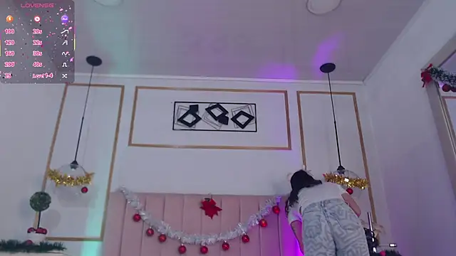 Snapshot of IsabellaCherryX chatting on December 14, 2025, 11:09 pm IsabellaCherryX online show from December 14, 2025, 11:09 pm