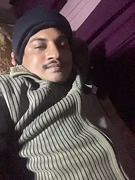 Saxymood1111 online show from January 10, 2026, 8:43 pm