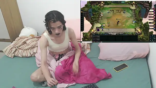 ShyBabyFem online show from May 6, 2026, 1:47 am