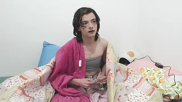 ShyBabyFem online show from May 14, 2026, 10:27 pm