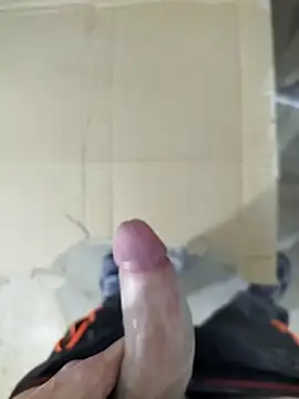 Snapshot of nofaceloverss chatting on January 13, 2026, 2:11 pm nofaceloverss online show from January 13, 2026, 2:11 pm