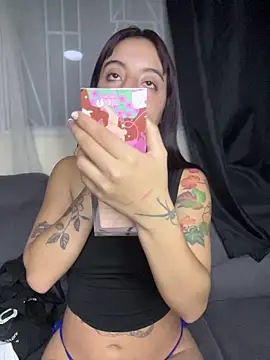 Snapshot of Mia_fiire chatting on June 27, 2026, 3:00 am Mia fiire online show from June 27, 2026, 3:00 am