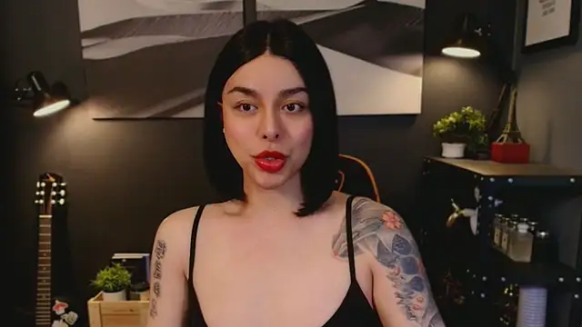 Kim Kaye online show from November 28, 2025, 12:30 pm