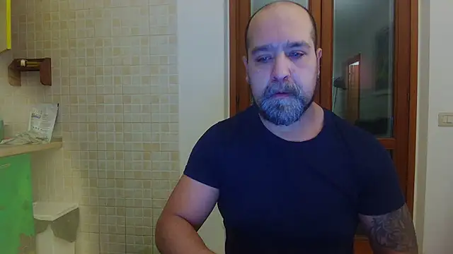 Snapshot of AMIRDIB2025 chatting on January 16, 2026, 7:40 pm AMIRDIB2025 online show from January 16, 2026, 7:40 pm