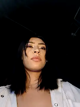 Snapshot of Ounla_Sweet chatting on March 7, 2026, 3:47 am Ounla Sweet online show from March 7, 2026, 3:47 am