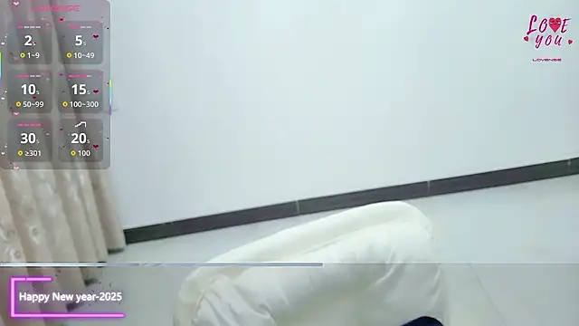 XINXINBB-2025 online show from December 5, 2025, 2:20 am