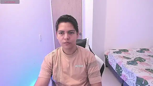 Asta YunoXXX online show from March 5, 2026, 5:14 am