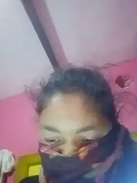 Snapshot of Savitalodhipal chatting on December 13, 2025, 11:54 pm Savitalodhipal online show from December 13, 2025, 11:54 pm