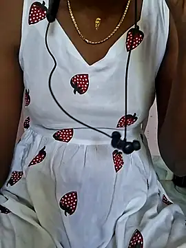 Snapshot of Tamil_Laksh chatting on February 5, 2026, 6:07 am Tamil Laksh online show from February 5, 2026, 6:07 am