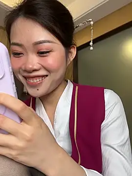 Snapshot of youyou-baby999 chatting on March 7, 2026, 5:26 am youyou-baby999 online show from March 7, 2026, 5:26 am