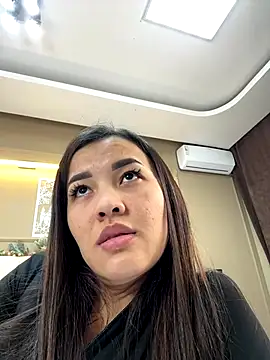 Snapshot of cordeliawow chatting on December 21, 2025, 5:03 am cordeliawow online show from December 21, 2025, 5:03 am