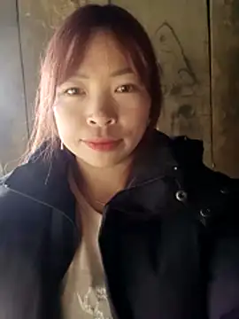 alissa-ww online show from December 14, 2025, 5:46 am