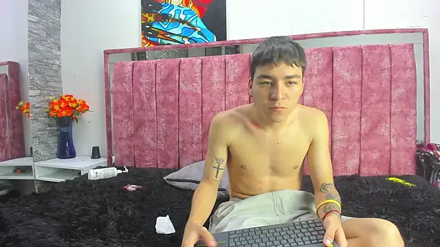 lucy 78 sweet online show from July 6, 2026, 6:21 am