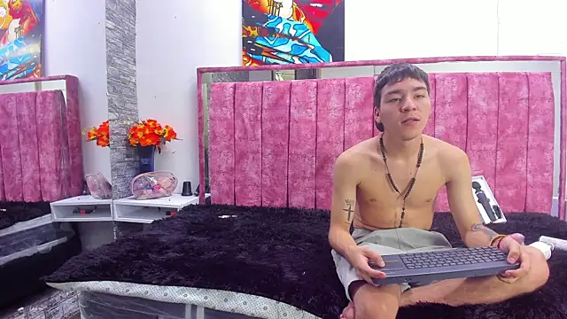 lucy 78 sweet online show from July 7, 2026, 3:53 am
