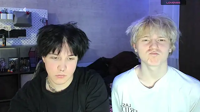 Snapshot of miya_meow_miku chatting on November 29, 2025, 4:43 pm miya meow miku online show from November 29, 2025, 4:43 pm