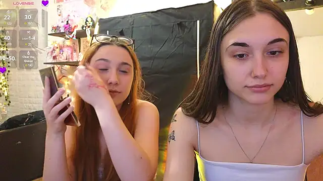 sunny luna online show from March 2, 2026, 3:08 pm