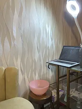 Snapshot of SofhiaTaylor chatting on December 20, 2025, 11:45 pm SofhiaTaylor online show from December 20, 2025, 11:45 pm