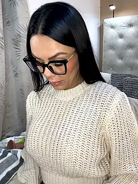 Snapshot of SofhiaTaylor chatting on January 10, 2026, 12:56 am SofhiaTaylor online show from January 10, 2026, 12:56 am