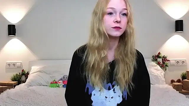 Snapshot of GhisllaineWestler chatting on February 8, 2026, 4:27 am GhisllaineWestler online show from February 8, 2026, 4:27 am