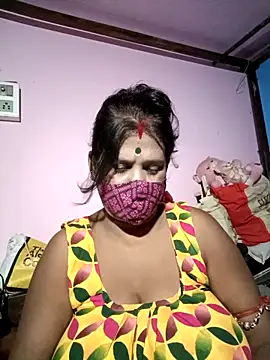 Snapshot of me-pari-hu chatting on May 1, 2026, 5:39 pm me-pari-hu online show from May 1, 2026, 5:39 pm