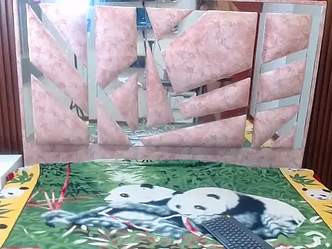 sandy andderson online show from December 5, 2025, 12:14 pm